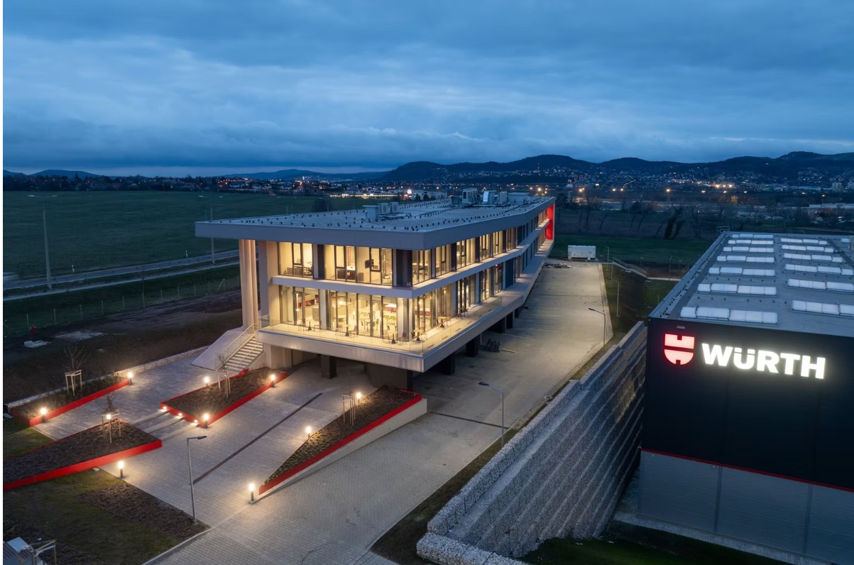 Würth logisztikai köszpont és iroda